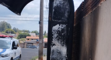 GCM prende homem que incendiou ponto de ônibus no bairro do Cedro