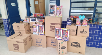 Polícia Civil arrecada 300 brinquedos para alunos da APAE e escola de Vitoriana Polícia Civil arrecada 300 brinquedos para alunos da APAE e escola de Vitoriana