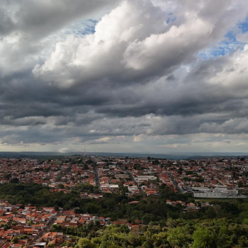 Carnaval 2026 terá calor e pancadas de chuva no estado de São Paulo, indica previsão