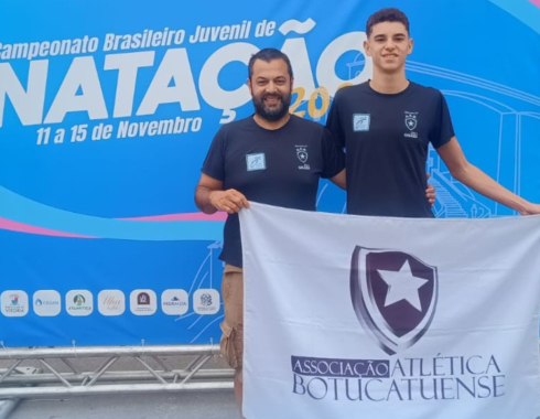 Atleta da AAB tem desempenho inédito no Campeonato Brasileiro Juvenil de Natação