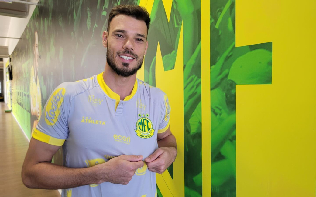 Goleiro botucatuense Thomazella renova com o Mirassol e disputará a Copa Libertadores de 2026