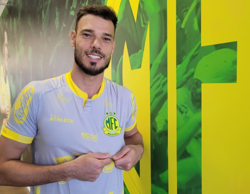 Goleiro botucatuense Thomazella renova com o Mirassol e disputará a Copa Libertadores de 2026