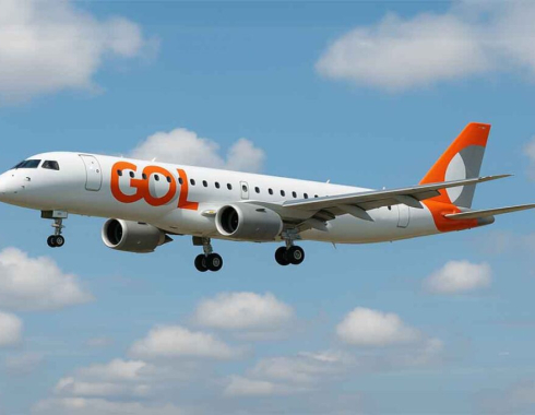 Dono de Gol e Avianca avalia jatos Embraer E195-E2 para voos regionais na América Latina