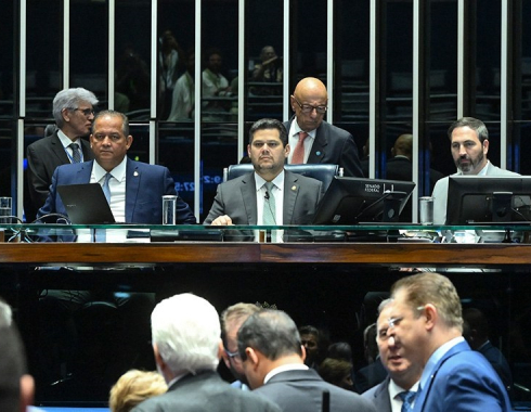 Senado aprova PL da Dosimetria e projeto vai à sanção