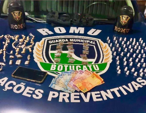 ROMU da GCM apreende dois adolescentes por tráfico de drogas durante patrulhamento
