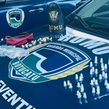 ROMU prende homem por tráfico de drogas no Jardim Monte Mor