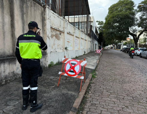 Botucatu inicia teste de proibição de estacionamento em trechos da Vital Brasil e Costa Leite