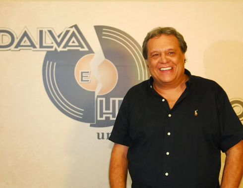 Dennis Carvalho, ator e diretor de TV, morre aos 78 anos no Rio