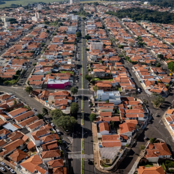 Botucatu aparece entre as cidades que mais geraram empregos em São Paulo nos últimos 12 meses