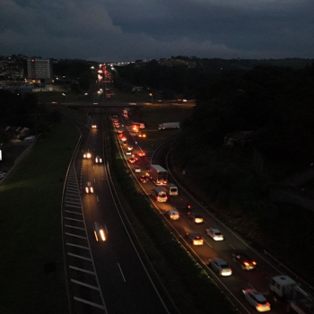 Acidentes provocam longo congestionamento na Rodovia Marechal Rondon em Botucatu