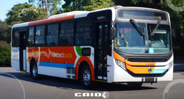 Caio entrega novos ônibus Apache Vip e reforça frota do transporte urbano em Bebedouro