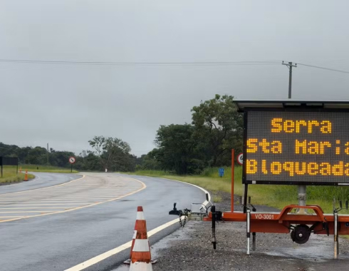 Nova erosão adia liberação de trecho de rodovia entre Torrinha e Santa Maria da Serra