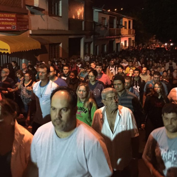 Caminhada da Fé reúne milhares de fiéis em Botucatu nesta quinta-feira (2)