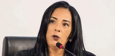 Secretária estadual participa de palestra sobre enfrentamento à violência contra a mulher em Botucatu