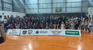Copa APCV de Voleibol Sub-15 movimenta Botucatu e reúne equipes da região