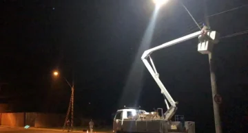 Mais de 80% dos pontos de iluminação já foram reparados após cobrança da Prefeitura