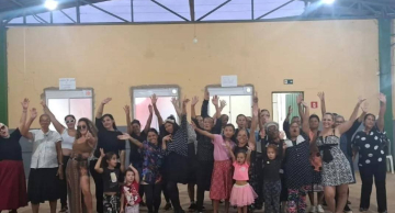 Projeto de dança transforma rotina de mulheres no Rio Bonito e Vitoriana
