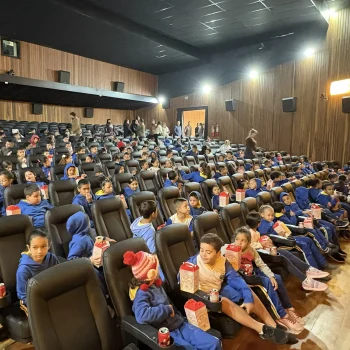 Mais de 9 mil alunos da Rede Municipal participam do Projeto Cine Nelli em Botucatu