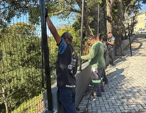 Obras de novo estacionamento no Centro avançam para conclusão