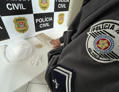 Homem é preso com drogas que pertenciam a suspeito morto por GCM em Botucatu