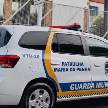 Mulher é presa após agredir ex-companheiro com pedaço de madeira em Botucatu
