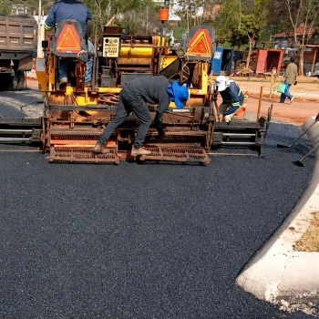 Pavimentação começa no entorno da Rodoviária de Botucatu