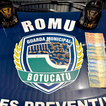 ROMU prende homem por tráfico de drogas no bairro 24 de Maio, em Botucatu