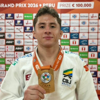 Michel Augusto, do Sesi Botucatu, conquista ouro inédito em Grand Prix no Peru