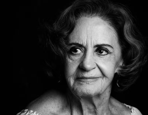 Laura Cardoso, ícone da dramaturgia brasileira, morre aos 98 anos