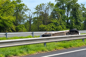818041