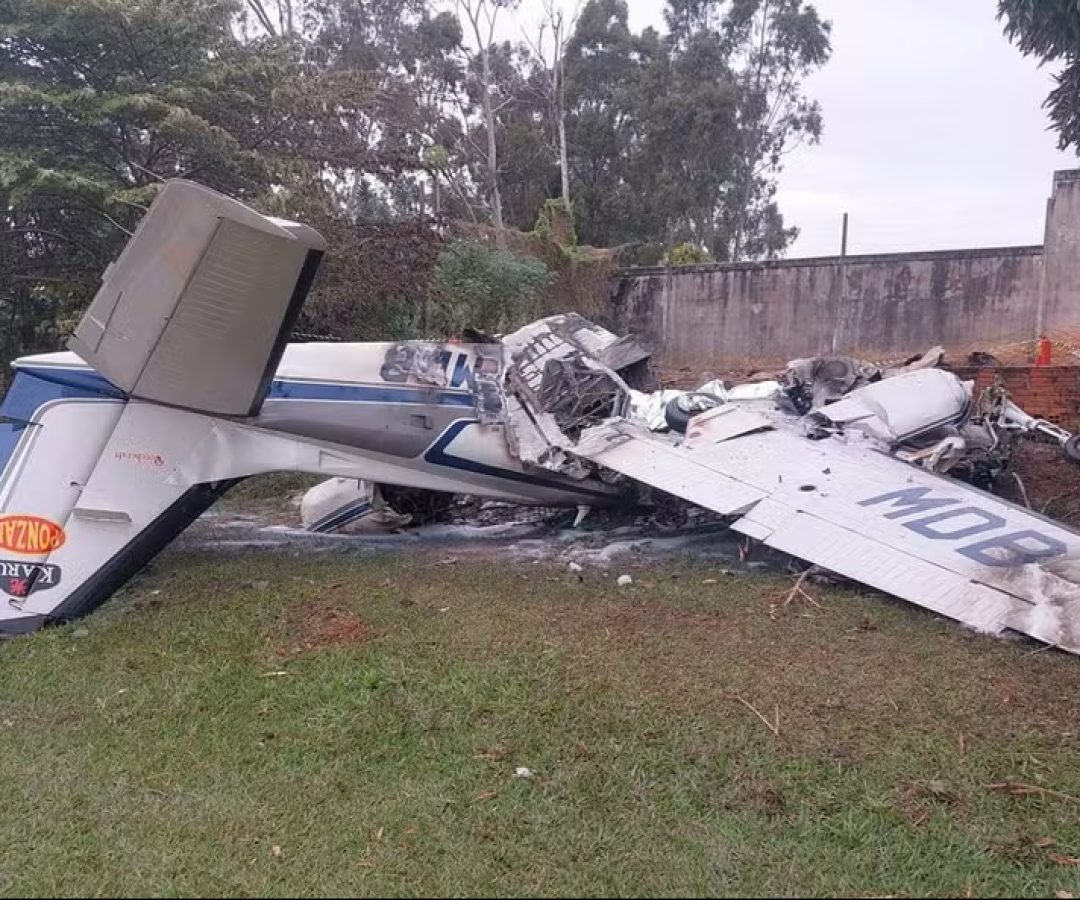 queda-aviao